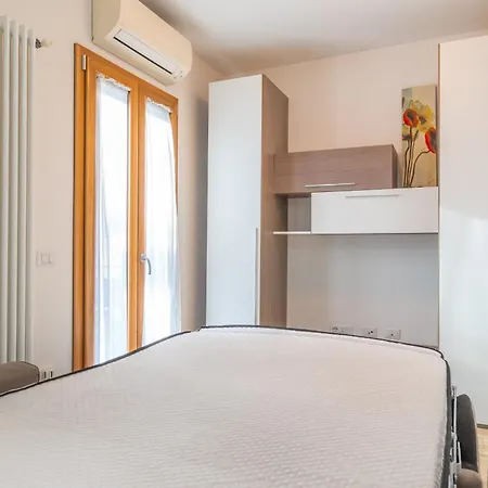 Brorent-casa Chic